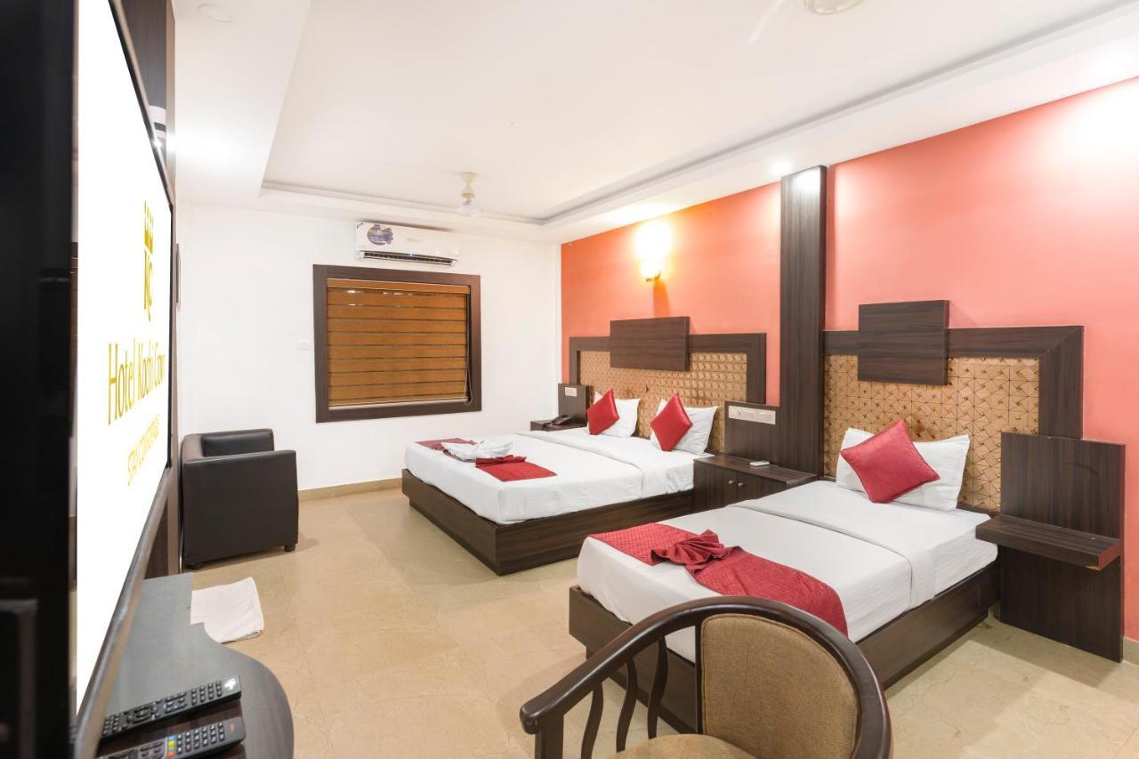 Hotel Kochi Crown Екстер'єр фото